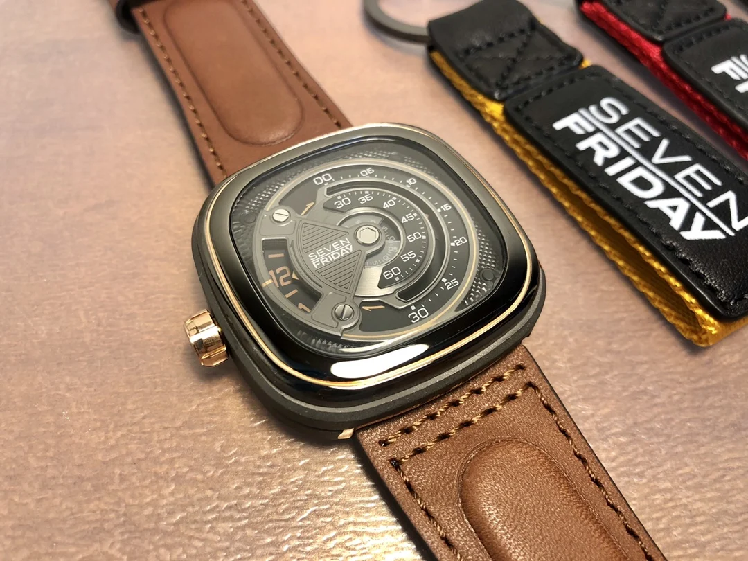 SEVEN FRIDAY watch M2B/01 men  - Luxury Watch Holder For Men 评论和价格
